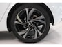 Renault Clio 1.6 E-Tech Hybrid 145 E-Tech Engineered | BOSE audio | Camera | Stoelverwarming | 9,3" Navigatie | LED Koplampen |
