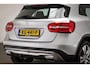 Mercedes-Benz GLA 180 Ambition | URBAN PACK | PANORAMADAK | STOELVERWARMING | TREKHAAK | 18"