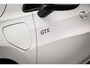 Volkswagen Golf 1.5 eHybrid GTE | BLACK STYLE / MULTIMEDIA PLUS- PACK | HEAD UP | STUURVERWARMING | DRAADLOZE LADER | CAMERA