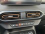 Dacia Sandero Stepway 1.0 TCe 90 Comfort | Dealer Onderhouden | Apple CarPlay / Android Auto | Parkeersensoren | Cruise Control |