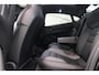 Porsche Taycan Performance 84 kWh | Pano | Sport chrono  | Warmtepomp | SoH 91% | Adaptieve cruise | 20"Lichtmetaal |