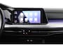 Volkswagen Golf Variant 1.5 eTSI Life Business | Trekhaak | Harman/Kardon | Automaat | Camera |