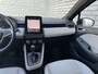 Renault Clio 1.6 E-Tech Hybrid 140 Initiale Paris | Afneembare Trekhaak | Apple CarPlay + Android Auto | Achteruitrijcamera | Stoel + Stuurverwarming |