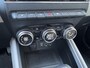 Renault Clio 1.6 E-Tech Hybrid 140 Initiale Paris | Afneembare Trekhaak | Apple CarPlay + Android Auto | Achteruitrijcamera | Stoel + Stuurverwarming |