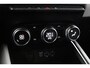 Renault Clio 1.6 E-Tech Hybrid 140 Serie Limitee E-TECH | Trekhaak | Pack Style | Carplay/Android auto |