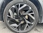 Renault Captur 1.6 E-Tech full hybrid 145 Esprit Alpine | Achteruitrijcamera | Apple CarPlay / Android Auto | Stuurverwarming | Adaptive Cruise Control |
