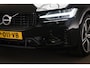 Volvo V60 2.0 T8 Recharge AWD R-Design | LOUNGE / CLIMATE PRO- PACK | PANORAMADAK | ACHTERVANKVERWARMING | HEAD UP | 360 CAMERA | TREKHAAK
