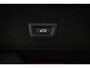BMW 3-Serie 318i M-Sport | TRAVEL- PACK | KANTELDAK | STOELVERWARMING | DAB | APPLE | 19"