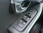 Volvo V40 2.0 T2 Inscription Panoramadak / Stoelverwarming / Leder
