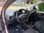 Volkswagen Up! 1.0 high up! R-Line 5 deurs, camera, clima, cruise controle, elec pakket, stoel verwarming, 1e eigenaar