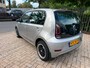 Volkswagen Up! 1.0 high up! R-Line 5 deurs, camera, clima, cruise controle, elec pakket, stoel verwarming, 1e eigenaar