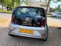 Volkswagen Up! 1.0 high up! R-Line 5 deurs, camera, clima, cruise controle, elec pakket, stoel verwarming, 1e eigenaar