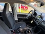 Volkswagen Up! 1.0 high up! R-Line 5 deurs, camera, clima, cruise controle, elec pakket, stoel verwarming, 1e eigenaar