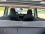 Volkswagen Up! 1.0 high up! R-Line 5 deurs, camera, clima, cruise controle, elec pakket, stoel verwarming, 1e eigenaar
