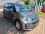 Volkswagen Up! 1.0 high up! R-Line 5 deurs, camera, clima, cruise controle, elec pakket, stoel verwarming, 1e eigenaar