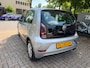 Volkswagen Up! 1.0 high up! R-Line 5 deurs, camera, clima, cruise controle, elec pakket, stoel verwarming, 1e eigenaar