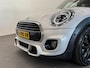 MINI Cooper 5-Deurs 1.5 John Cooper Works Pakket Automaat Panoramadak Navigatie Camera Parkeersensoren Cruise Control Full Led Stoelverwarming Leder Climate Control Lichtmetalen velgen
