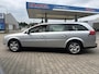 Opel Vectra Wagon 1.8-16V Business, AUTOMAAT, airco, cruiseontrol, trekhaak, isofix, goed onderhouden !