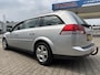 Opel Vectra Wagon 1.8-16V Business, AUTOMAAT, airco, cruiseontrol, trekhaak, isofix, goed onderhouden !