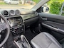 Suzuki Vitara 1.0 Boosterjet Stijl automaat, panorama, cruise, elec pakket leder, camera, navi, pdc , nwe apk 81.032 km
