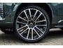 Volvo XC90 2.0 T8 Plug-in hybrid AWD Ultra Dark | Executive Edition | Luchtvering | Gelaagd Glas | Bowers & Wilkins | Massage & Ventilatie Stoelen | Panoramadak |