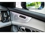 Volvo XC90 2.0 T8 Plug-in hybrid AWD Ultra Dark | Executive Edition | Luchtvering | Gelaagd Glas | Bowers & Wilkins | Massage & Ventilatie Stoelen | Panoramadak |