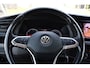 Volkswagen Transporter 2.0 TDI L2H1 DC 4Motion Black Edition Camera, Adaptieve Cruise, Carplay, LED, 4x4, Stoelverwarming, Automaat, Trekhaak, 199pk, Uniek!