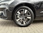 Volvo XC60 2.0 T6 Plug-in Hybrid AWD Plus Dark | PHEV | Facelift | 360 Graden Camera | Head-up Display | Panoramadak | Trekhaak | Keyless Entry | Elektrische Achterklep | Stoelverwarming voor en achter | Navigatie Google Maps | Apple Carplay | Android Auto