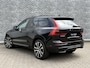Volvo XC60 2.0 T6 Plug-in Hybrid AWD Plus Dark | PHEV | Facelift | 360 Graden Camera | Head-up Display | Panoramadak | Trekhaak | Keyless Entry | Elektrische Achterklep | Stoelverwarming voor en achter | Navigatie Google Maps | Apple Carplay | Android Auto