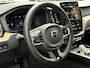 Volvo XC60 2.0 T6 Plug-in Hybrid AWD Plus Dark | PHEV | Facelift | 360 Graden Camera | Head-up Display | Panoramadak | Trekhaak | Keyless Entry | Elektrische Achterklep | Stoelverwarming voor en achter | Navigatie Google Maps | Apple Carplay | Android Auto