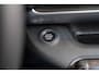 Jeep Avenger Summit 54 kWh | Camera | Elektrische Achterklep | Navigatie | Stoel Verwarming | Verwarmd Voorraam | Keyless | Apple Carplay & Android Auto |