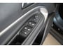 Jeep Avenger Summit 54 kWh | Camera | Elektrische Achterklep | Navigatie | Stoel Verwarming | Verwarmd Voorraam | Keyless | Apple Carplay & Android Auto |