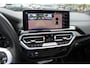BMW iX3 High Executive 80 kWh / SoH 95,6% / Trekhaak / Panoramadak / 360Camera / Head-up / 20'' / Leder / Harman Kardon / Sfeerverlichting / Dodehoek / DAB / Stoelverwarming / ACC