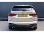BMW X3 xDrive20i M Sport High Executive | Head-up | Adaptv. Cruise | Panoramdak | 20 Inch | Leer | Stoelverwarming / koeling