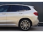 BMW X3 xDrive20i M Sport High Executive | Head-up | Adaptv. Cruise | Panoramdak | 20 Inch | Leer | Stoelverwarming / koeling