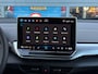 Volkswagen ID.4 Pro Limited Edition Inclusief €2000,- inruilvoordeel | 'App-Connect' draadloze smartphone integratie | Achterbank in ongelijke delen neerklapbaar incl. middenarmsteun en doorlaadmogelijkheid | Afstandscontrolesysteem (Front Assist), met voetgangers- en fietsersherkenning