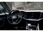 Volkswagen Touareg 3.0 TSi 4MOTION R | Panorama| Dynaudio | 360 Camera | Nachtzicht | Trekhaak | HUD