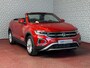 Volkswagen T-Roc Cabrio TSI 110 PK NAVI IQ.LED STOEL/STUUR.VERW DAB ADAP.CRUISE VIR.COCKPIT CARPLAY ✅Top Auto's Wijchen. 30 Jaar Specialist in Volkswagen : Alle Type's : R-Line Edition / Style / First Edition / Highline / Life , Zowel PHEV / HEV / MHEV / Benzine ✅