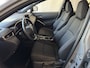 Toyota Corolla Cross HYBRID 140 STYLE ELEK.KLEP LED KEYLESS CARPLAY NAVI CAMERA STOEL/STUUR VERW.ADAP CRUISE PDC ✅ Top auto's Wijchen. Al 30 Jaar verkoop van Toyota : Benzine / Hybride / PHEV / HEV / Style / Executive / Dynamic / Plus / Business / Sport / Active / Premium etc. ✅