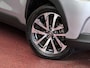 Toyota Corolla Cross HYBRID 140 STYLE ELEK.KLEP LED KEYLESS CARPLAY NAVI CAMERA STOEL/STUUR VERW.ADAP CRUISE PDC ✅ Top auto's Wijchen. Al 30 Jaar verkoop van Toyota : Benzine / Hybride / PHEV / HEV / Style / Executive / Dynamic / Plus / Business / Sport / Active / Premium etc. ✅