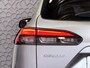 Toyota Corolla Cross HYBRID 140 STYLE ELEK.KLEP LED KEYLESS CARPLAY NAVI CAMERA STOEL/STUUR VERW.ADAP CRUISE PDC ✅ Top auto's Wijchen. Al 30 Jaar verkoop van Toyota : Benzine / Hybride / PHEV / HEV / Style / Executive / Dynamic / Plus / Business / Sport / Active / Premium etc. ✅