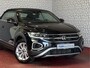Volkswagen T-Roc Cabrio TSI VIR.COCKPIT CARPLAY NAVI IQ.LED STOEL/STUUR.VERW DAB ADAP.CRUISE ✅Top Auto's Wijchen. 30 Jaar Specialist in Volkswagen : Alle Type's : R-Line Edition / Style / First Edition / Highline / Life , Zowel PHEV / HEV / MHEV / Benzine ✅
