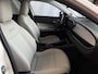 Fiat 600 1.2 Hybrid La Prima • Leder • Massage Stoelen • Elek. Stoel • Camera • CarPlay • Adapt. Cruise • Stoelverw. • Elek. Klep • 18” LMV ✅ Top Auto Fiat Wijchen , 30 Jaar ervaring in Fiat , Wij leveren de : Icon / La Prima / Pop / Sport . Urban / Benzine / Hybrid . Met Fabrieksgarantie ✅