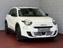 Fiat 600 1.2 Hybrid La Prima • Leder • Massage Stoelen • Elek. Stoel • Camera • CarPlay • Adapt. Cruise • Stoelverw. • Elek. Klep • 18” LMV ✅ Top Auto Fiat Wijchen , 30 Jaar ervaring in Fiat , Wij leveren de : Icon / La Prima / Pop / Sport . Urban / Benzine / Hybrid . Met Fabrieksgarantie ✅