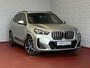 BMW X1 XDRIVE 25E M-SPORT LED PANO.SCHUIFDAK HEADUP ELEK.KLEP NAVI 360.CAM STOELVERW M-SHADOW LINE ELEK.STOEL ZWARTE.HEMEL 06/2025 PHEV PLUG IN HYBRID AWD 4X4 4WD ✅ Top Auto's. Al 30 Jaar uw Bmw Specialist in ,  BMW M / M Sport / PHEV / HEV / Hybrid / Mhev / 25e / 30e / xDrive25e // xDrive30e / sDrive18i / sDrive20i / sDrive23i ✅