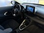 Toyota Yaris 1.5 HYBRID CARPLAY CAMERA STOEL/STUUR VERW LMV ADAP.CRUISE ✅ Top Auto's Wijchen , Al 30 Jaar verkoop van Toyota , Type's Launch / Executive / Dynamic / First Edition / Business / Zowel Phev / Hev / Benzine / met fabrieksgarantie ✅