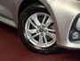 Toyota Yaris 1.5 HYBRID CARPLAY CAMERA STOEL/STUUR VERW LMV ADAP.CRUISE ✅ Top Auto's Wijchen , Al 30 Jaar verkoop van Toyota , Type's Launch / Executive / Dynamic / First Edition / Business / Zowel Phev / Hev / Benzine / met fabrieksgarantie ✅