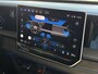 Volkswagen Tayron 1.5 eHybrid 272PK R-LINE TREKHAAK BLACK-STYLE 20''LMV PANO SCHUIFDAK ERGO.STOEL MASSAGE TRAILER.ASSIST