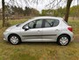 Peugeot 207 1.4 VTi XS MOTOR niet 100 %