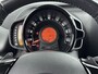 Toyota Aygo 1.0 VVT-i x-play | Navigatie | Apple Carplay - Android Auto | Parkeercamera | Onderweg-naar-dealer